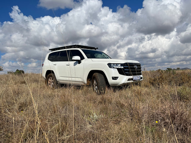 Toyota Land Cruiser 300 Series (Lexus LX600) K9 Roof Rack Kit — photo 2