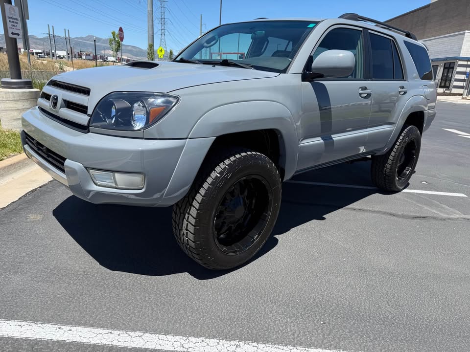 2003 Toyota 4Runner · Limited Sport Utility 4D — photo 2