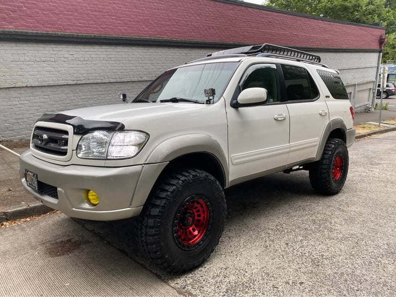 2002 Toyota Sequoia SR5 Lifted 35’s in Portland, OR (photo 2) — photo 2