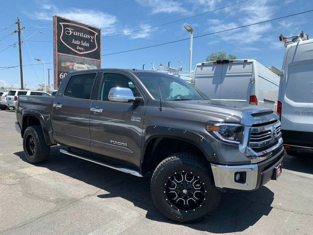 2016 Toyota Tundra — photo 2