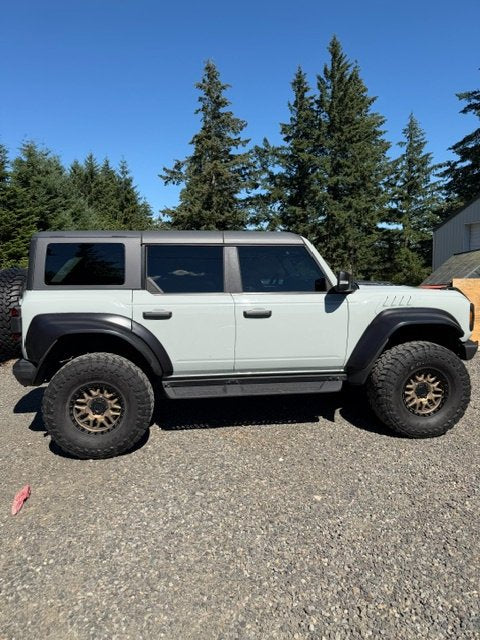 2023 Ford bronco raptor — photo 2