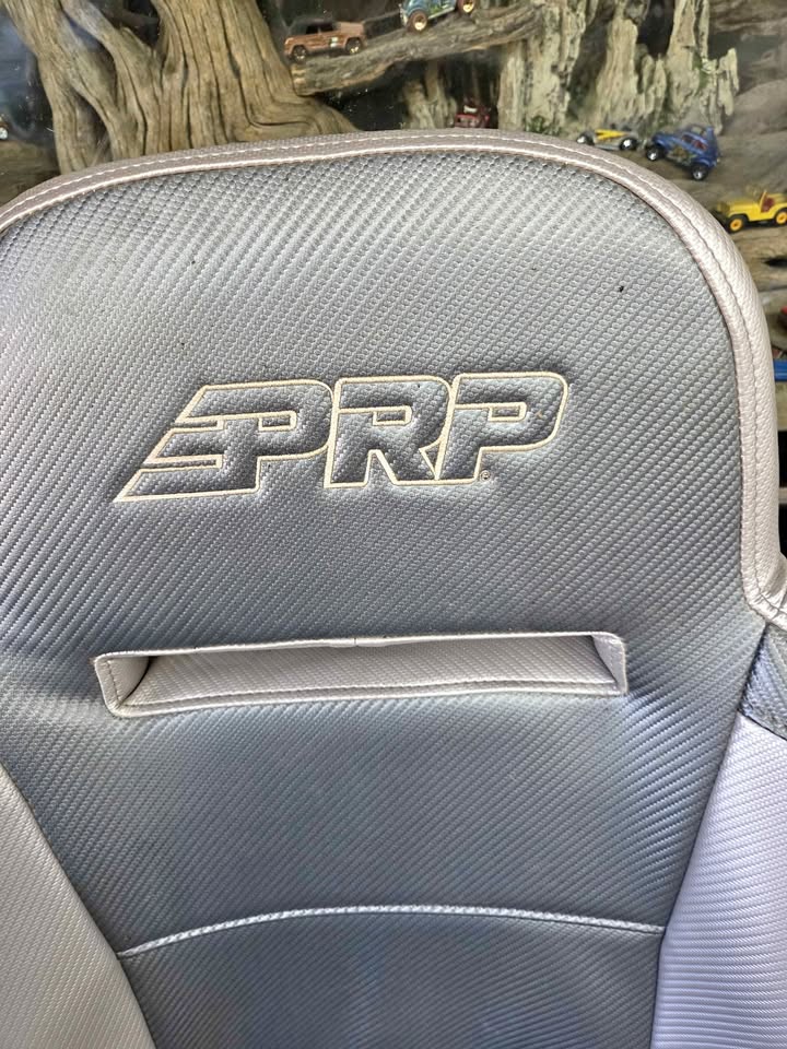 PRP seats (2) like new in Phelan, CA (photo 1)