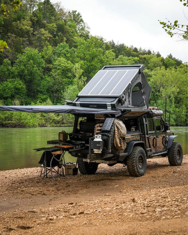 2020 Jeep Gladiator · Overland Pickup 4D 5 ft — photo 2