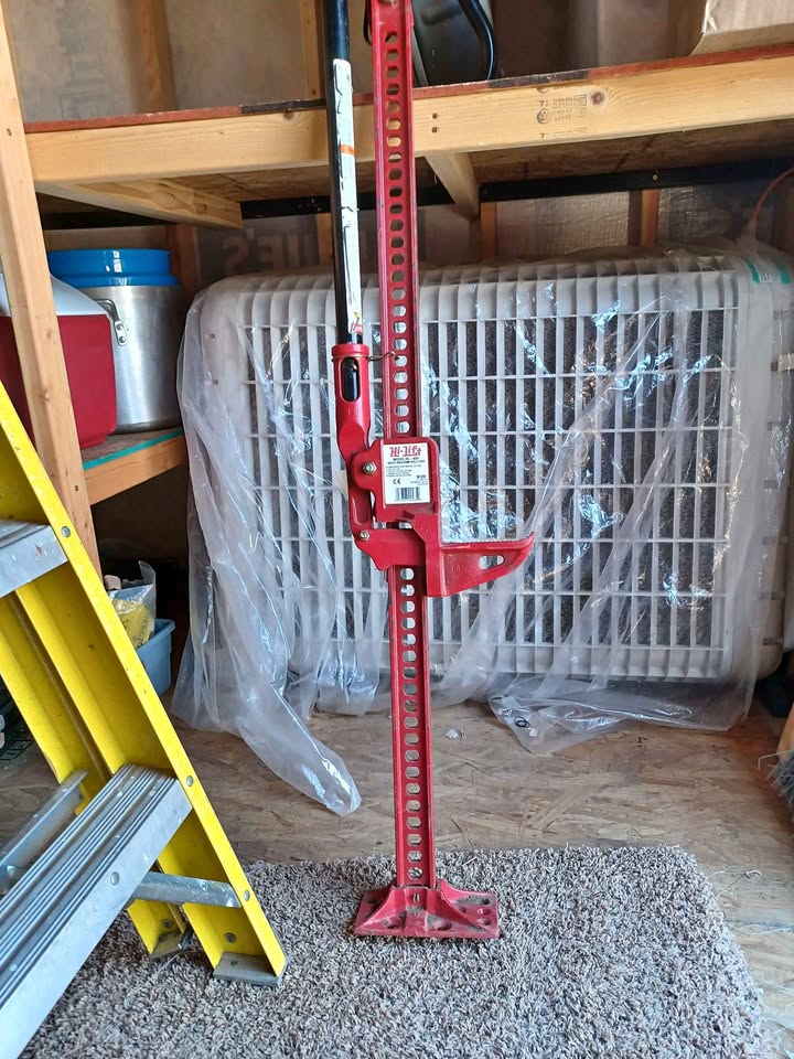 Hi Jack lift in Colorado Springs, CO (photo 1) — photo 1