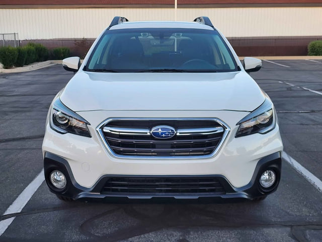 2019 Subaru Outback · 2.5i Limited Wagon 4D — photo 2
