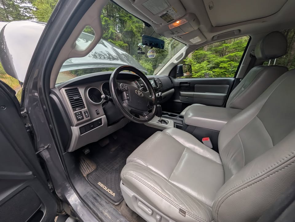2012 Toyota Sequoia SR5 Sport Utility 4D in Port Orchard, WA (photo 7) — photo 7
