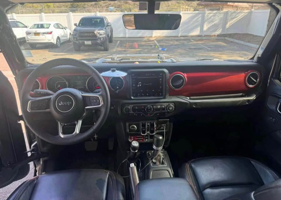 2023 Jeep Gladiator · Rubicon Pickup 4D 5 ft — photo 6