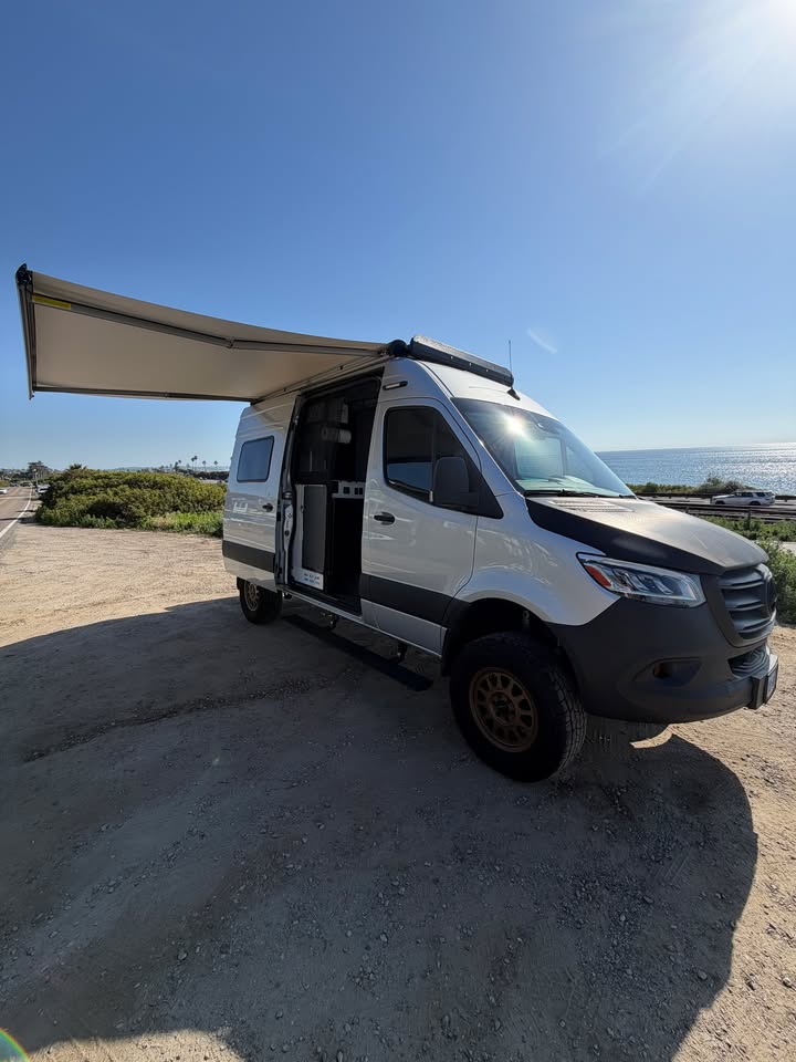 2023 Winnebago Revel 44E mercedes sprinter in Encinitas, CA (photo 9) — photo 9