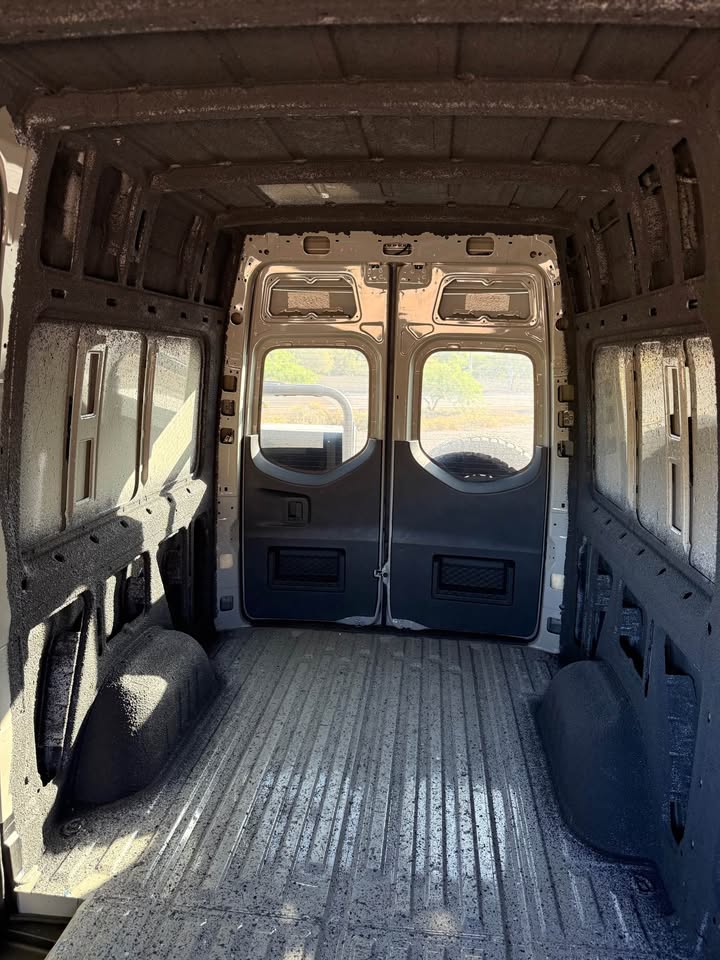 2021 Mercedes-Benz sprinter 4x4 high roof cargo van in Waddell, AZ (photo 8)
