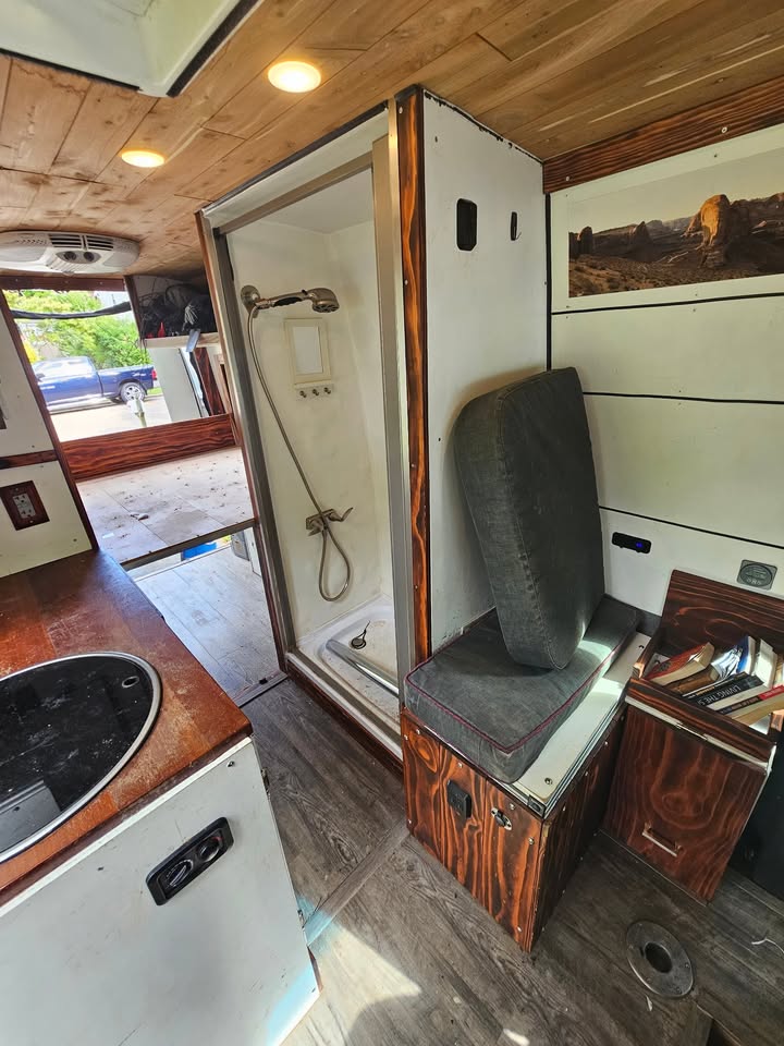 2019 Mercedes-Benz sprinter 2500 in Denver, CO (photo 5)