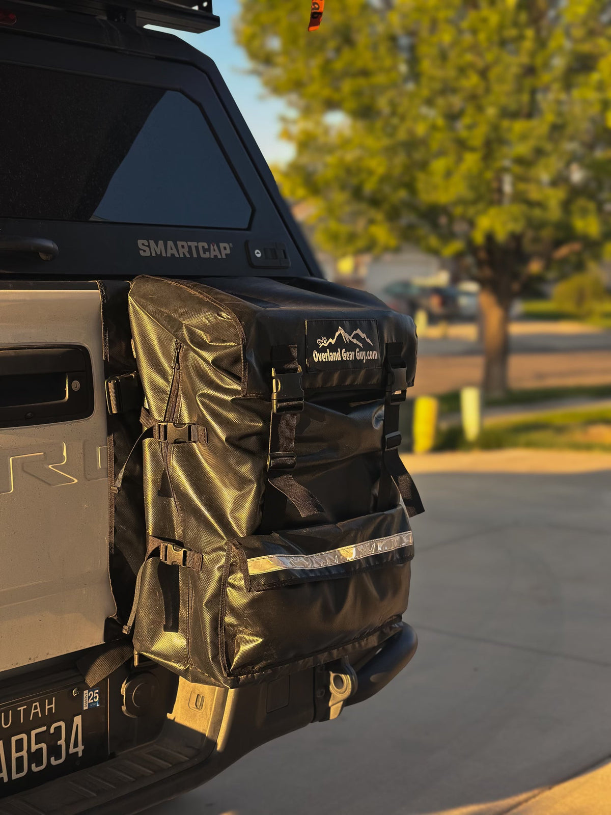 The Max Adventure Tailgate Trash Bag — photo 7