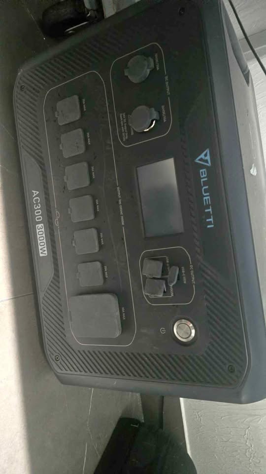 Bluetti AC300 in Banning, CA (photo 1) — photo 1