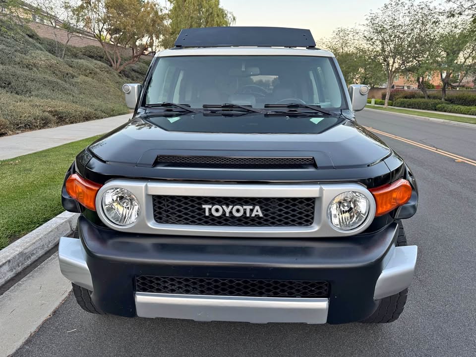 2010 Toyota FJ Cruiser · Sport Utility 2D in Temecula, CA (photo 1)