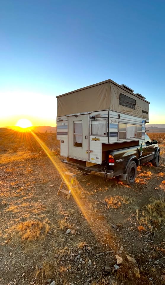 Vintage Four Wheel Camper Grandby (Late 1970s) – Lightweight Pop-Up Truck Camper in San Diego, CA (photo 3) — photo 3