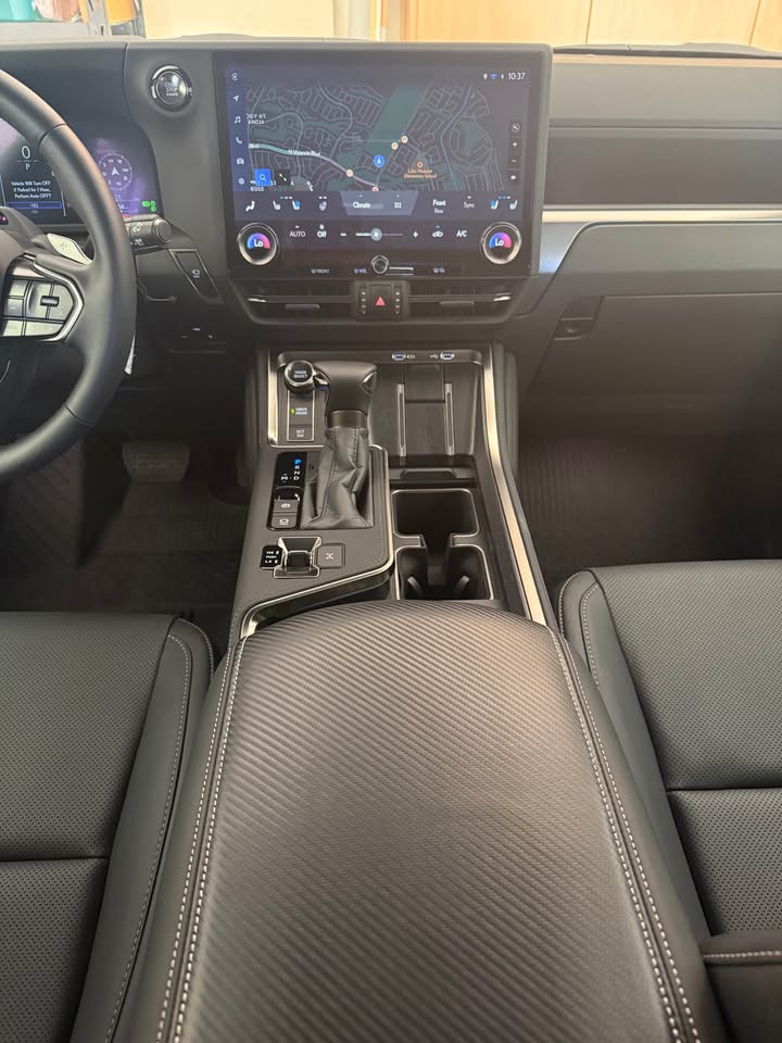 2026 Lexus GX · GX550 Premium Plus in Peoria, AZ (photo 9) — photo 9