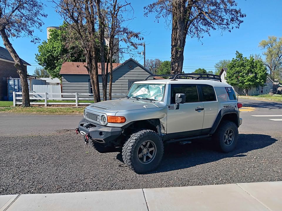 2007 Toyota FJ Cruiser in Sprague, WA (photo 1) — photo 1