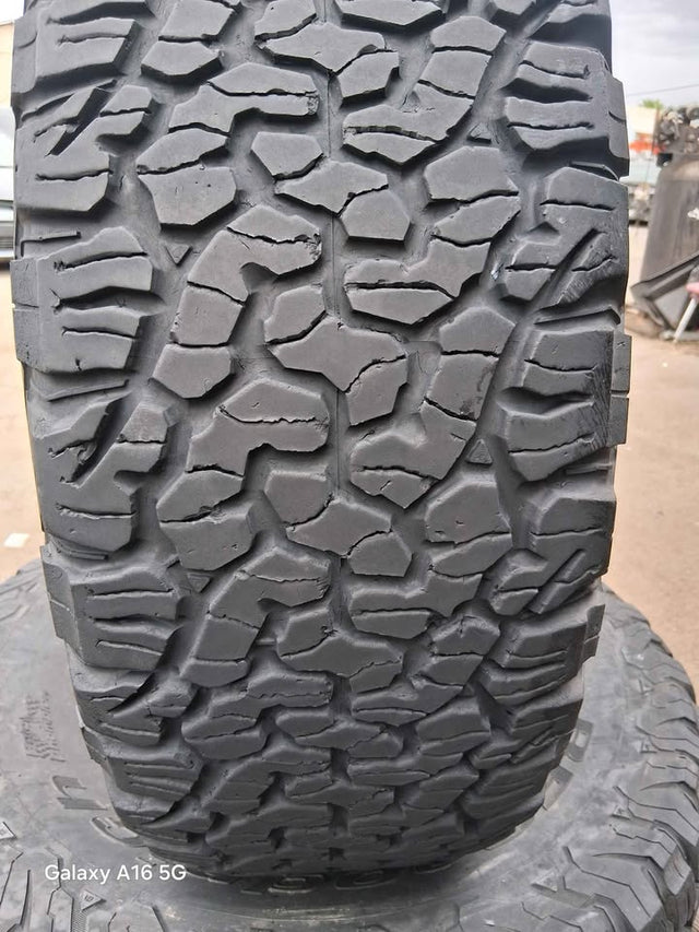 37X12.50R17 BFGOODRICH — photo 2