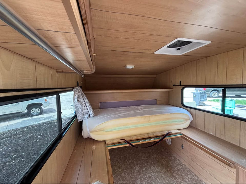 2012 Capri Retreat Truck Camper in Loveland, CO (photo 8) — photo 8