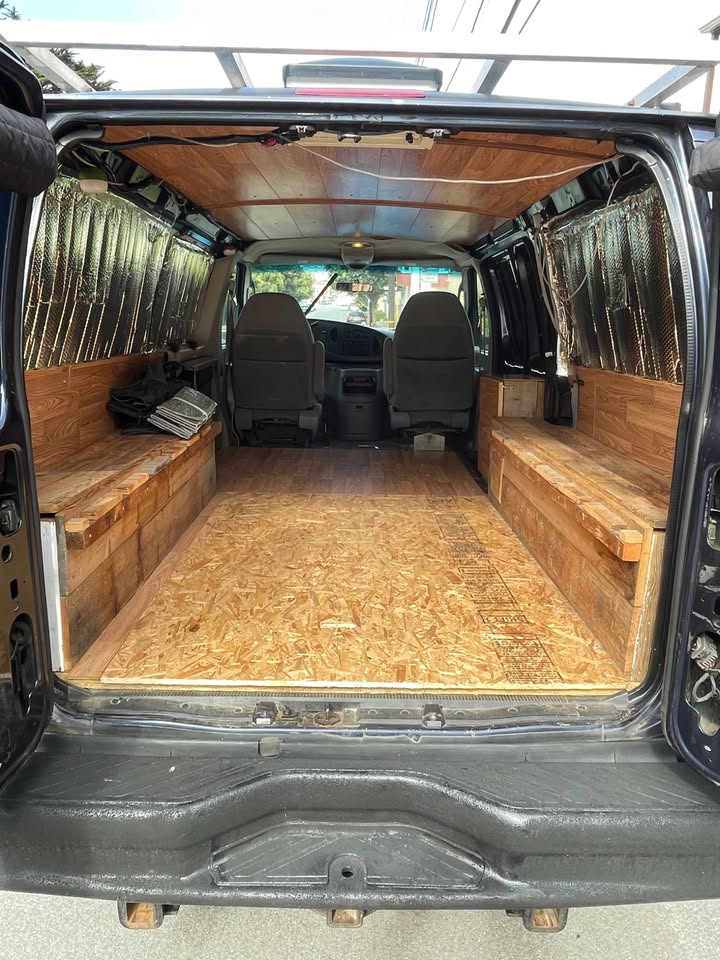 2005 Ford quigley 4x4 econoline in San Francisco, CA (photo 10) — photo 10