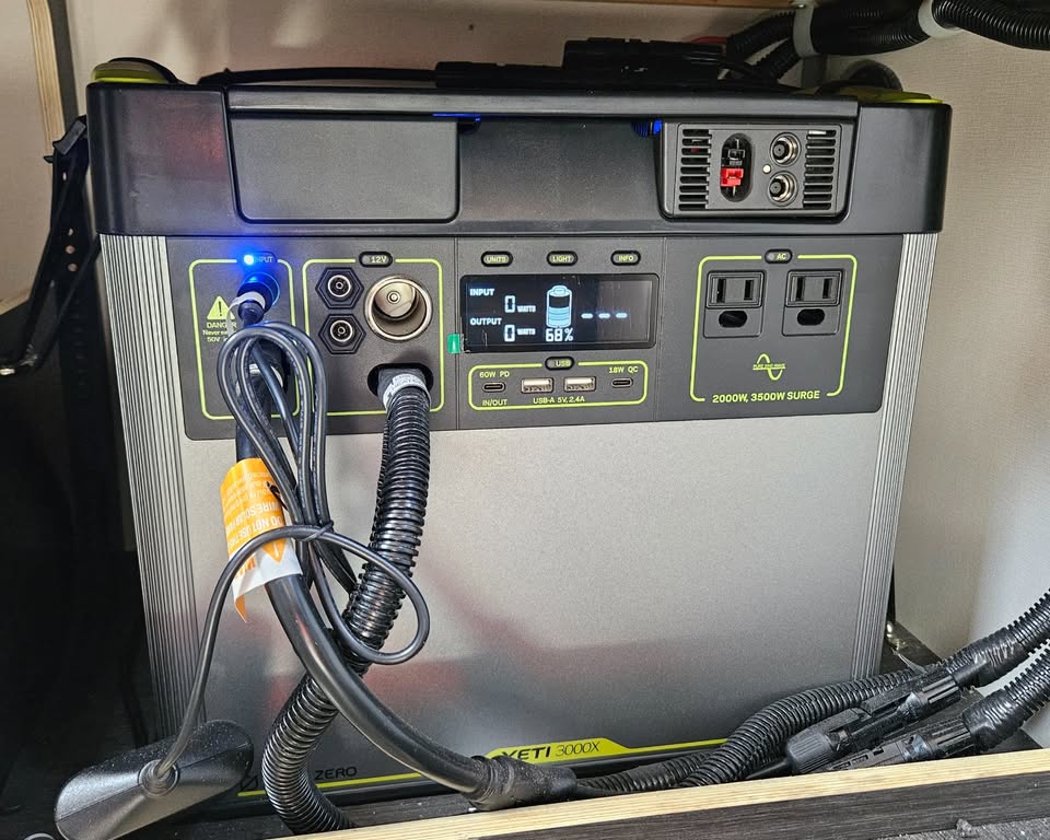 2024 Scout Yoho Truck Camper – Upgraded + Starlink – Like New in Carlsbad, CA (photo 10) — photo 10