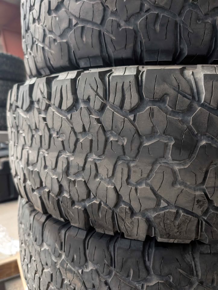 Bs Goodrich all-terrain t/a ko2 285/70r17 in Rio Rancho, NM (photo 7) — photo 7
