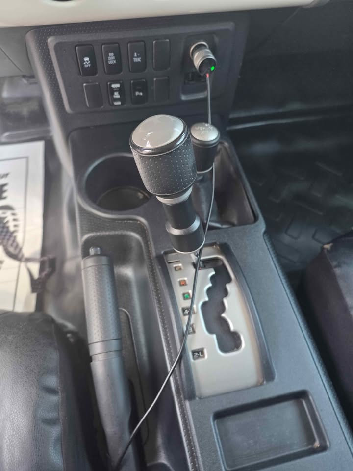 2011 Meticulously Maintained TOYOTA FJ CRUISER ONLY 151K MILES in Chandler, AZ (photo 3) — photo 3