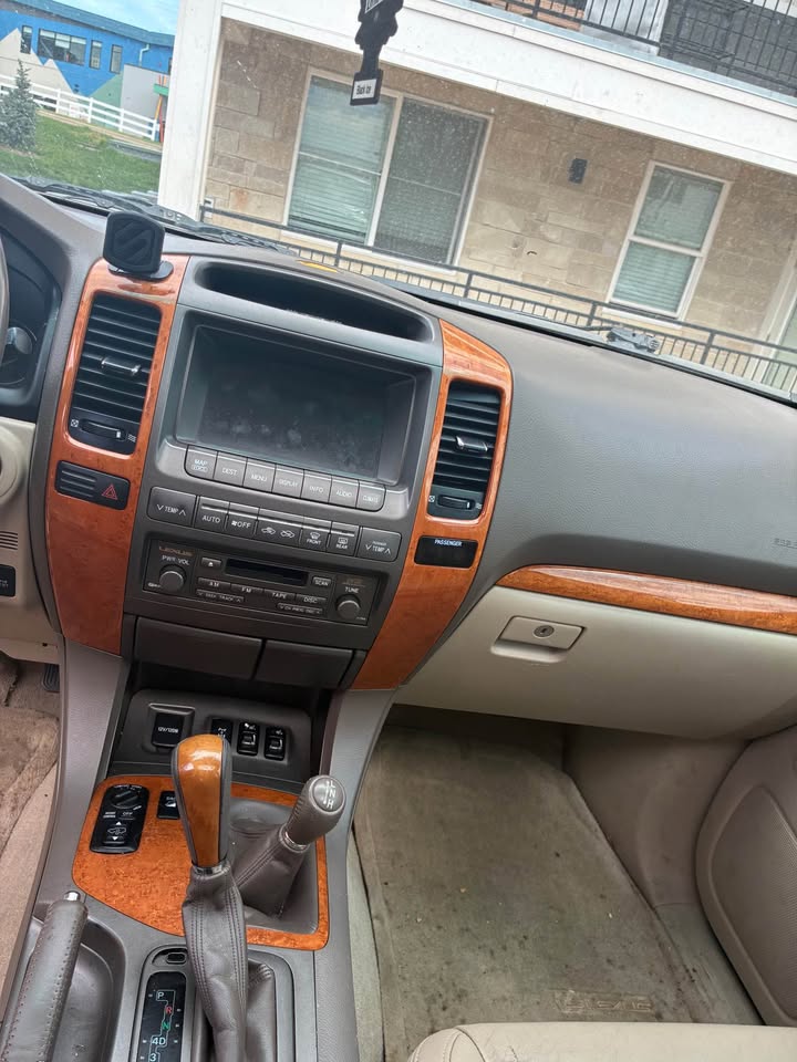 2006 Lexus GX · GX 470 Sport Utility 4D in Longmont, CO (photo 6) — photo 6