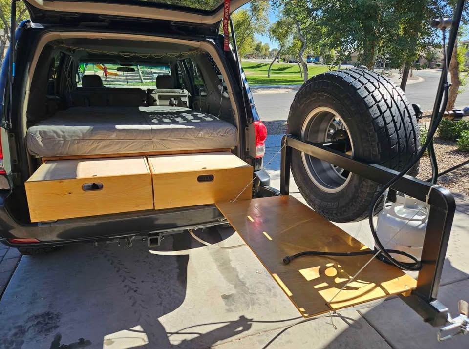 2007 Toyota Sequoia · 4WD SR5 in Chandler, AZ (photo 5) — photo 5