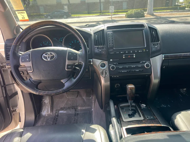2008 Toyota Land Cruiser Sport Utility in Chula Vista, CA (photo 11) — photo 11