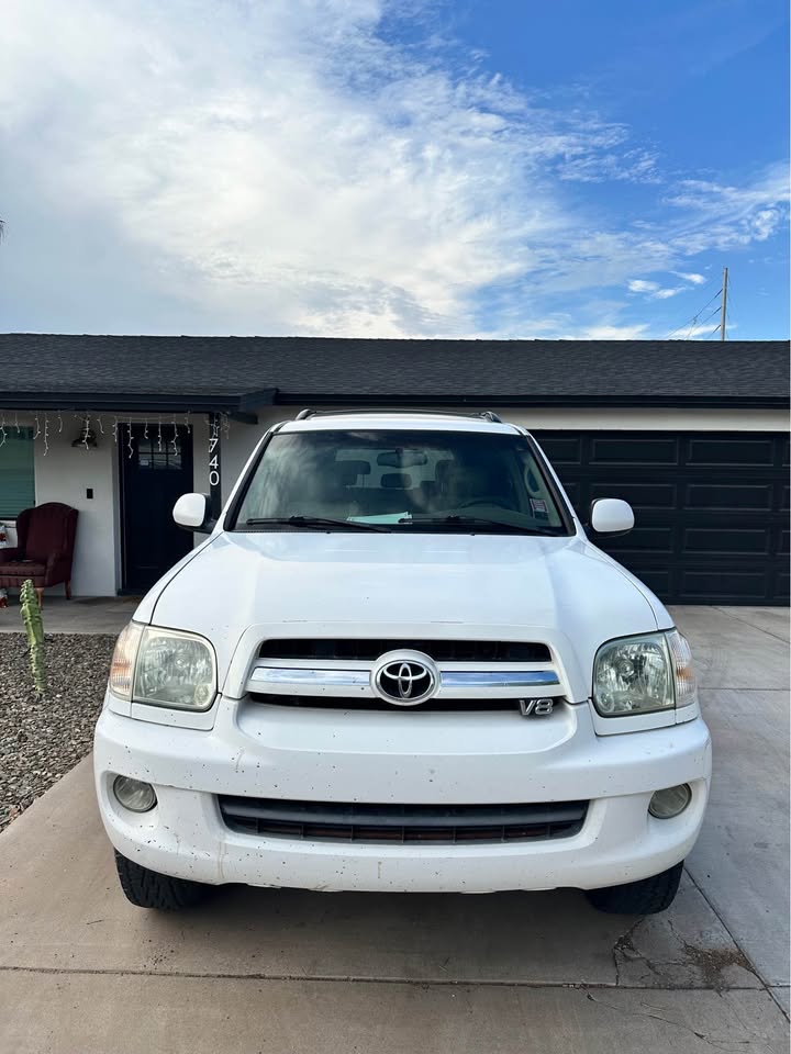 2005 Toyota Sequoia · Limited Sport Utility 4D in Phoenix, AZ (photo 4) — photo 4