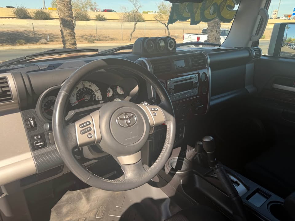 2011 Toyota FJ Cruiser · Base in Avondale, AZ (photo 12) — photo 12
