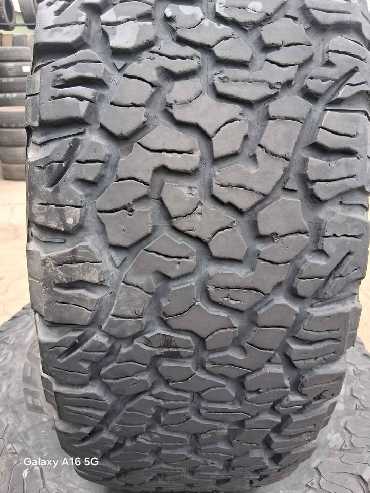 37X12.50R17 BFGOODRICH in Phoenix, AZ (photo 6) — photo 6