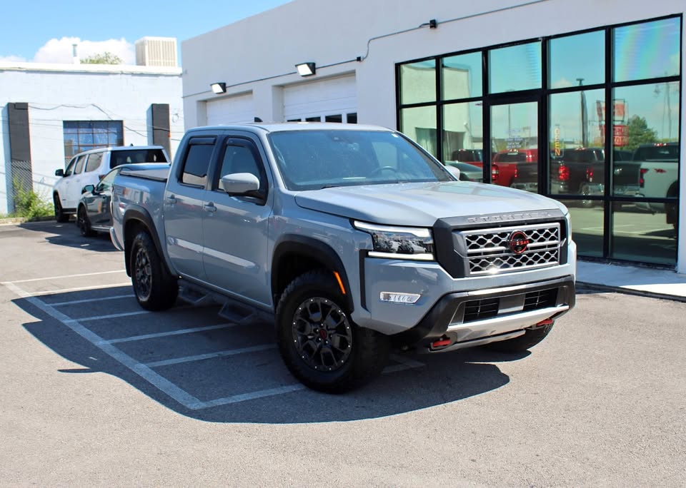 2022 Nissan FRONTIER PRO-4X in Salt Lake City, UT (photo 1)