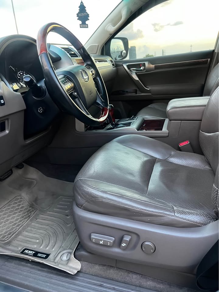 2012 Lexus gx460 in Vaughan, ON (photo 11)