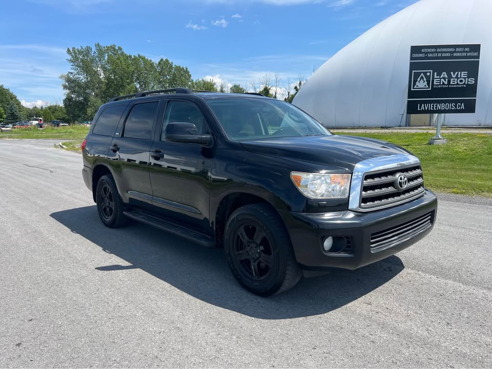 2011 Toyota Sequoia in Russell, ON (photo 3)
