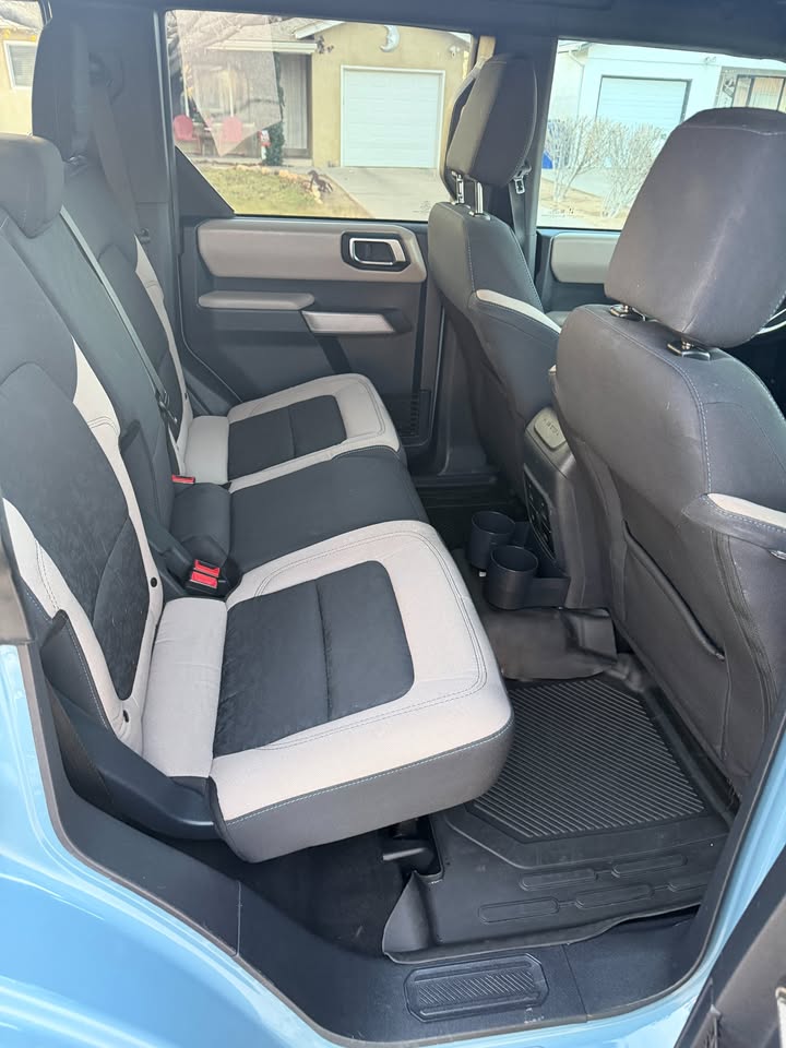 2022 Ford bronco wildtrak — photo 6