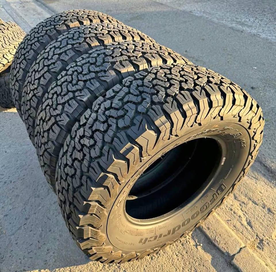 Bfgoodrich k02 (285/70R17) in Chula Vista, CA (photo 1) — photo 1