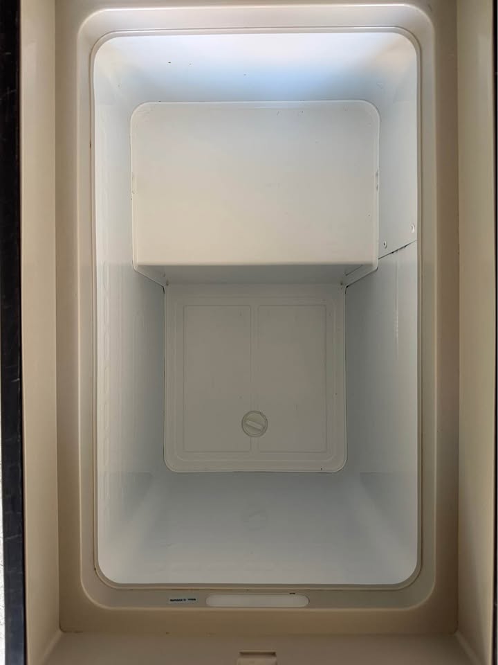 Dometic cfx3 45 portable fridge refrigerator ac/dc powers in Broomfield, CO (photo 7)