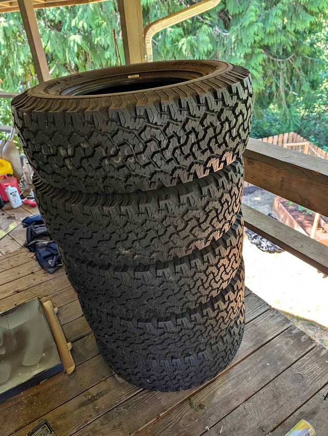 BFGoodrich All Terrain A/T KO2s Set of 5 in Eagle Creek, OR (photo 1)