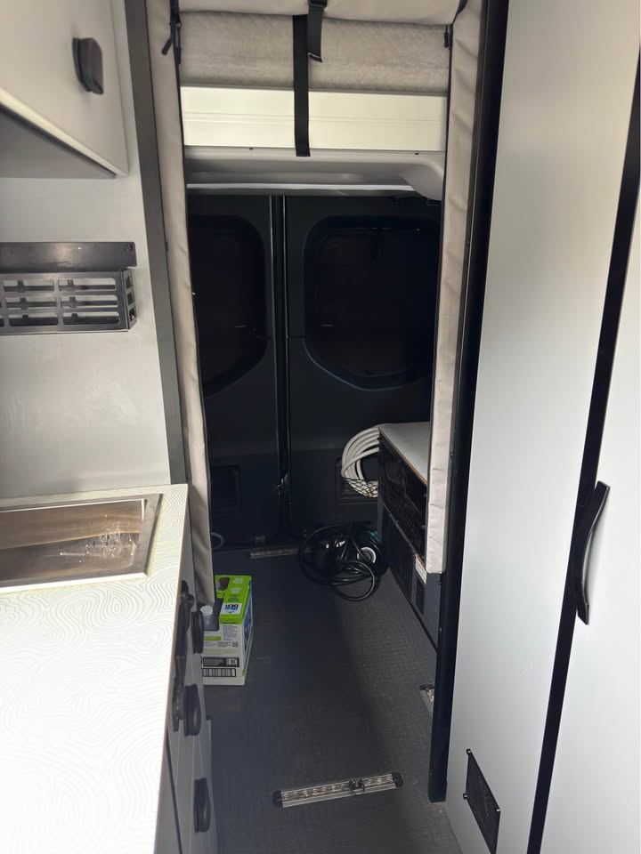 2025 Winnebago Revel in Kent, WA (photo 6) — photo 6