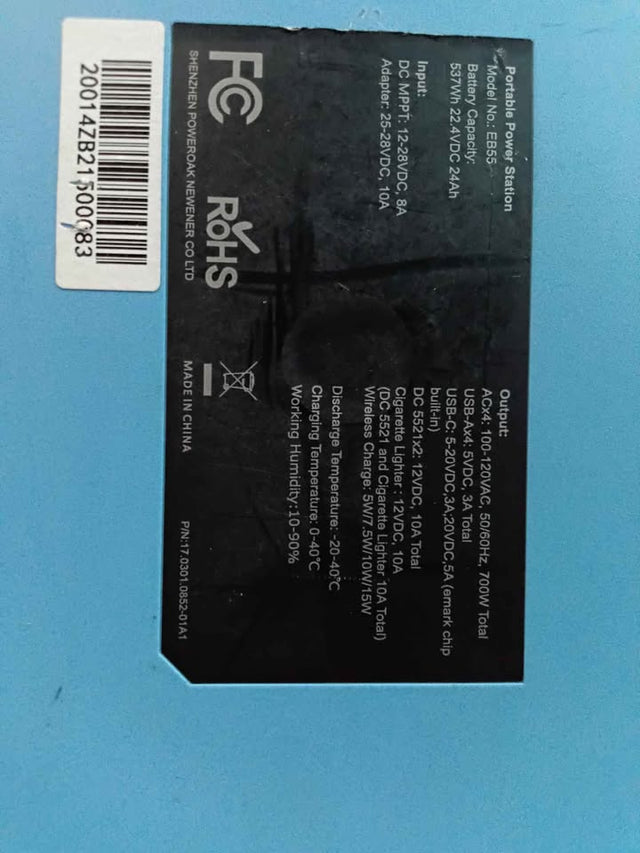 Bluetti EB55 wireless charger — photo 3
