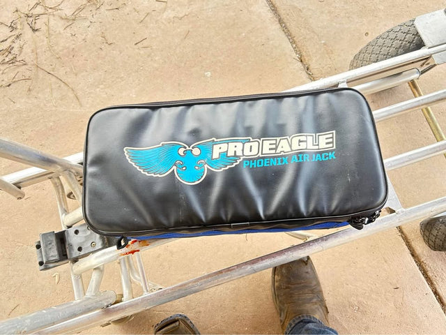 Will not answer to Is this still available Pro Eagle Phoenix air jack in Rio Rico, AZ (photo 1)