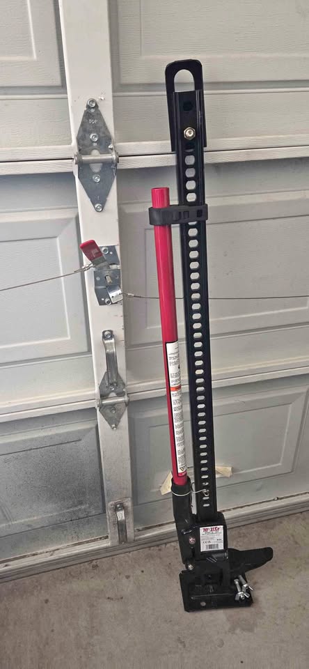 Hi-lift jack in Fernley, NV (photo 1)