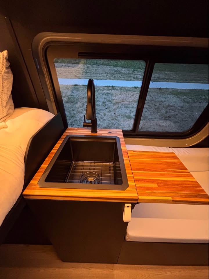 2025 Mercedes-Benz Sprinter Van AWD in Denver, CO (photo 6)