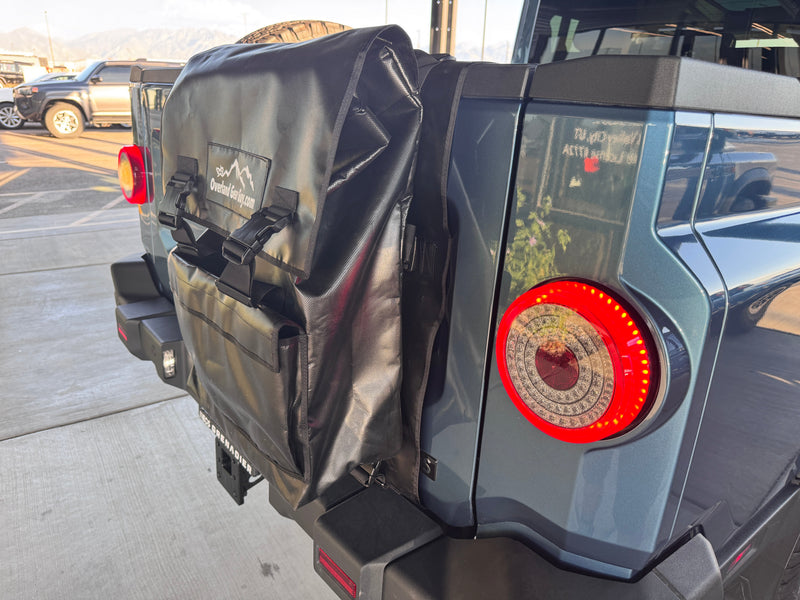 Tailgate Trash Bag Gladiator - Tacoma - Ram - Rivian -QuarterMaster — photo 14