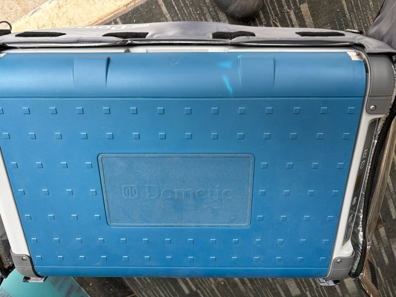 Dometic portable dual-zone electric cooler/freezer in Reno, NV (photo 6) — photo 6