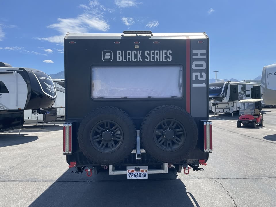 2023 Black Series camper hq21 0 miles in Sandy, UT (photo 2) — photo 2