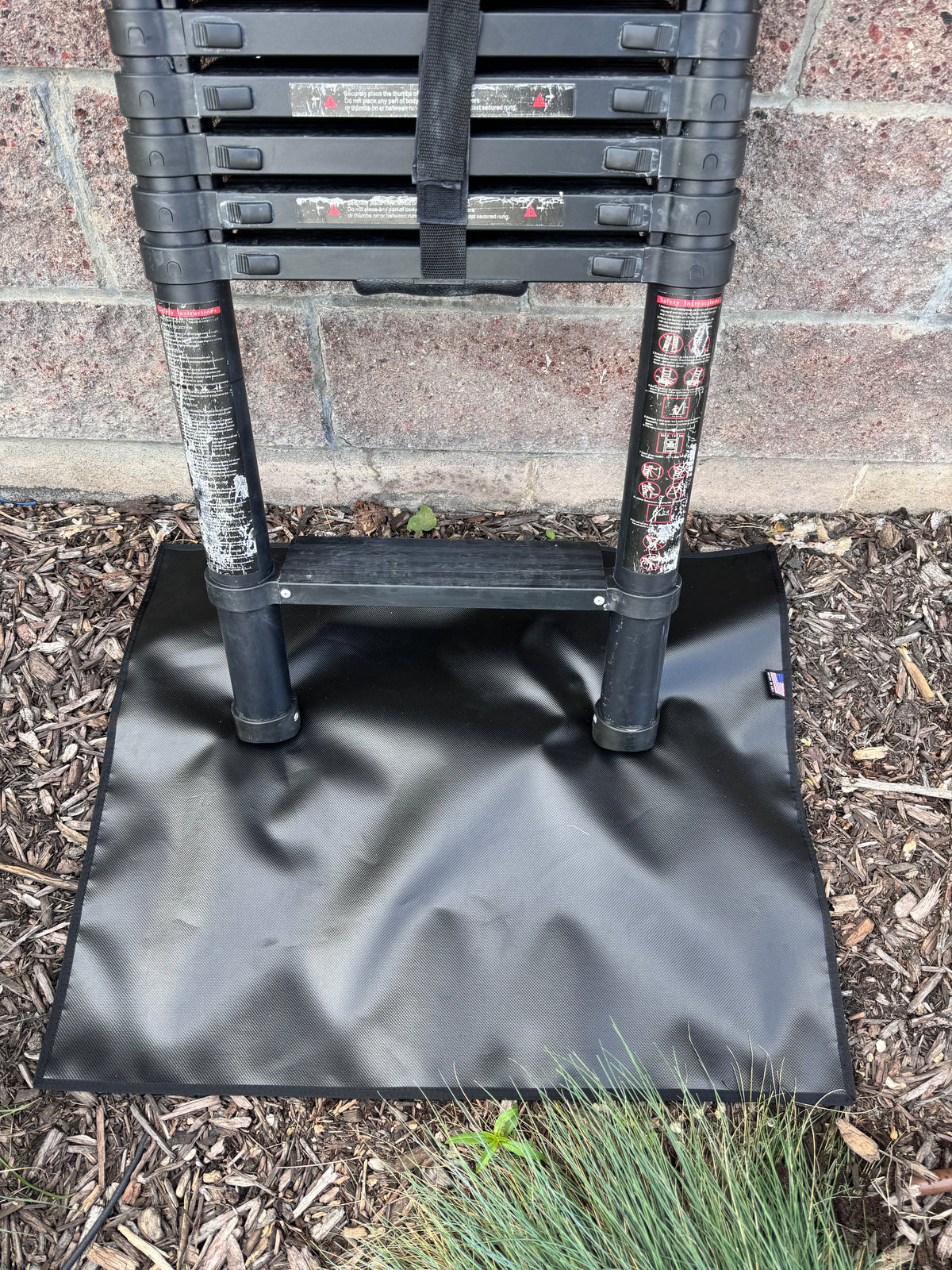Roof Top Tent Ladder Vinyl Mat — photo 4