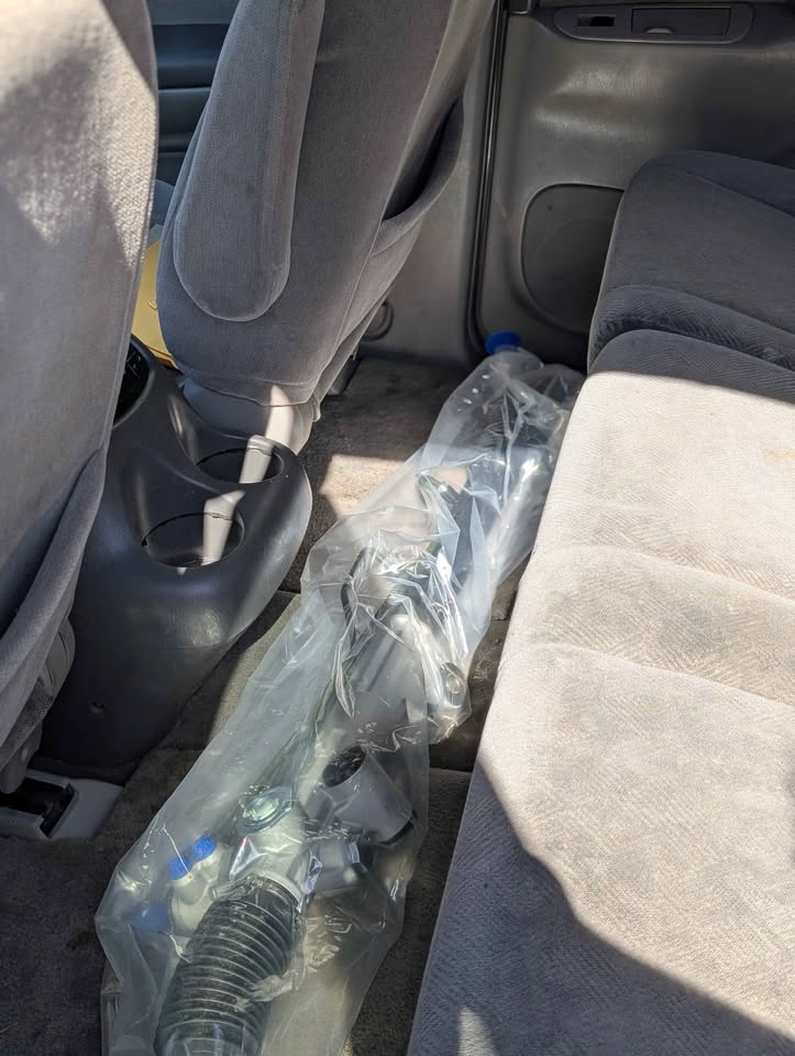 2003 Toyota Sequoia · SR5 Sport Utility 4D — photo 10