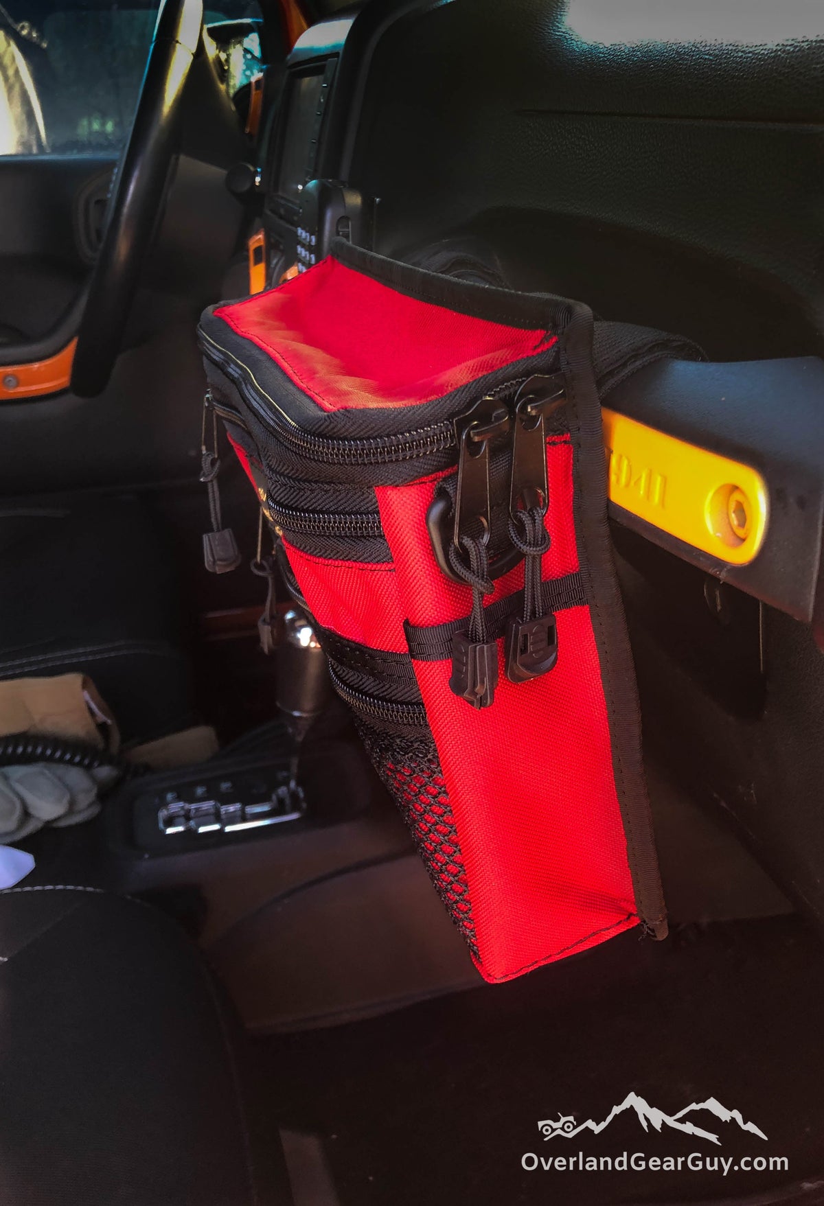 Jeep Grab Handle Pouch — photo 3